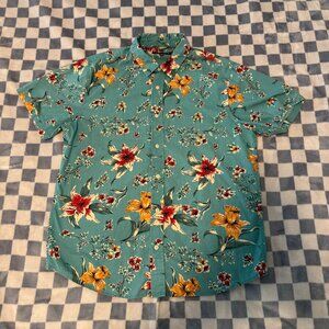 SHORT SLEEVE BUTTON DOWN CASUAL SHIRT
